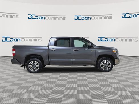 Used 2019 Toyota Tundra image 2