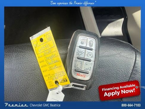Used 2020 Chrysler Pacifica Touring-L FWD image 31