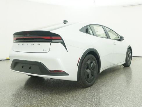 New 2026 Toyota Prius LE image 19