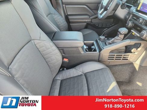 New 2026 Toyota 4Runner TRD Off-Road Premium image 13