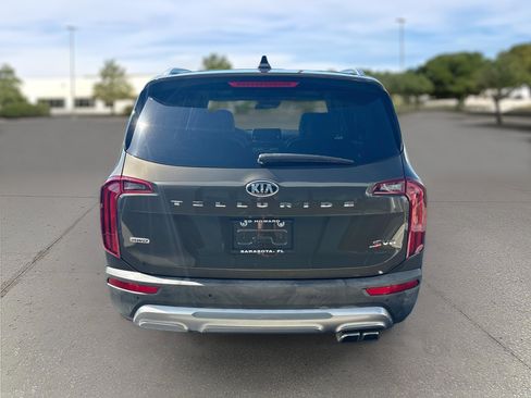 Used 2021 Kia Telluride S AWD/4WD image 7