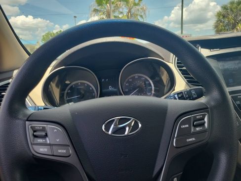 Used 2018 Hyundai Santa Fe Sport w/ 2.4L Value Package 02 FWD image 16