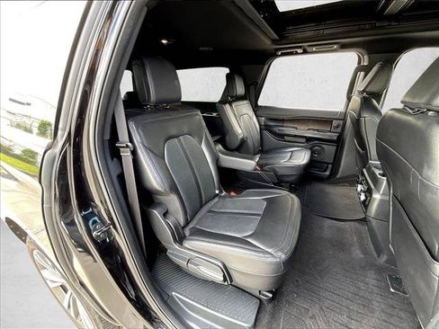 Used 2021 Ford Expedition Max Limited RWD image 25