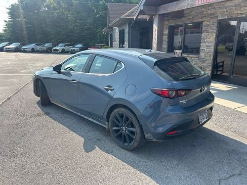 Used 2019 MAZDA MAZDA3 AWD Hatchback w/ Premium Pkg image 4