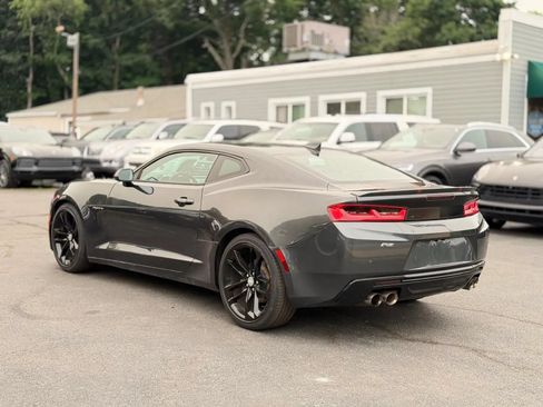 Used 2017 Chevrolet Camaro LT RWD image 9