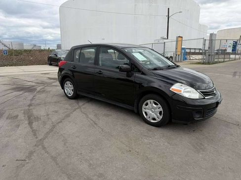 Used 2011 Nissan Versa 1.8 S w/ Plus Pkg FWD image 7