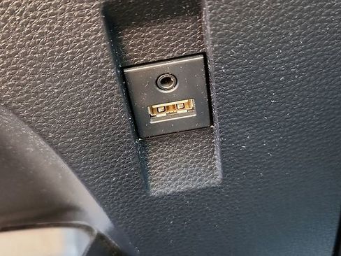 Used 2019 Toyota Corolla SE image 22