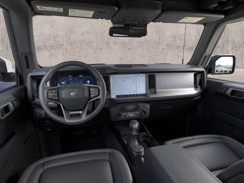 New 2026 Ford Bronco Outer Banks AWD/4WD image 8