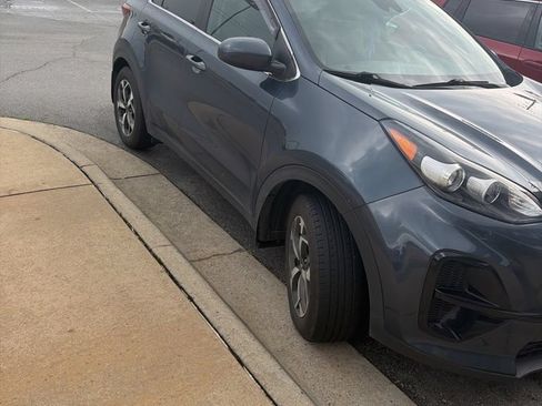 Used 2022 Kia Sportage LX FWD image 5