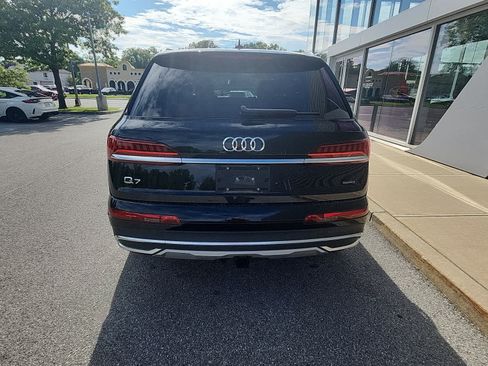Used 2023 Audi Q7 2.0T Premium Plus AWD/4WD image 14