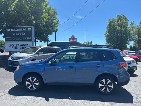 Used 2017 Subaru Forester 2.5i Limited w/ Popular Package #2 AWD/4WD image 2