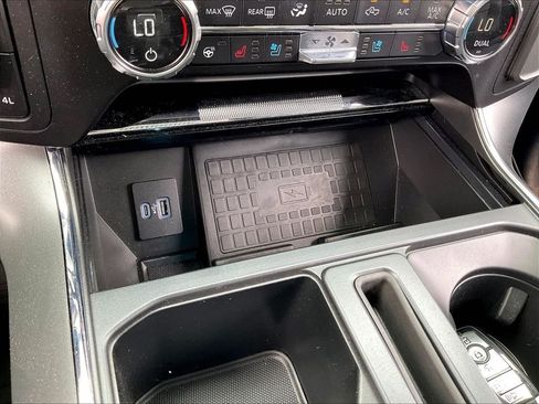 Used 2021 Ford F150 Raptor w/ Equipment Group 801A High AWD/4WD image 34