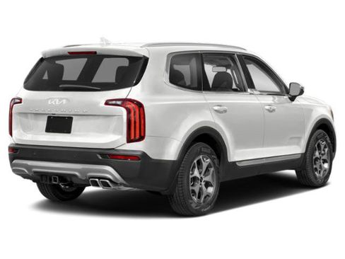 Used 2022 Kia Telluride EX w/ EX Premium Package FWD image 2