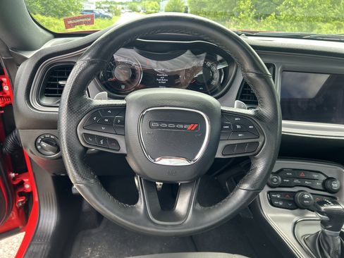 Used 2023 Dodge Challenger R/T RWD image 21