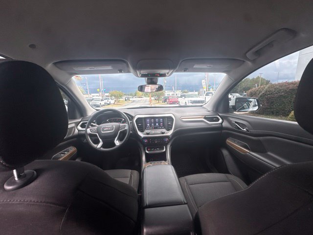 Used 2023 GMC Acadia SLE FWD image 19