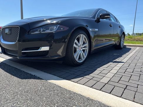 Used 2017 Jaguar XJ L Portfolio AWD/4WD image 1