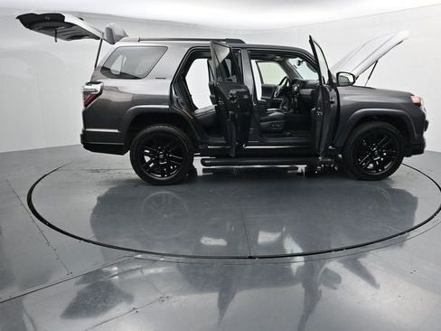 Used 2019 Toyota 4Runner Limited AWD/4WD image 44