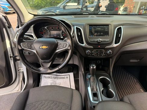 Used 2019 Chevrolet Equinox LT AWD/4WD image 15