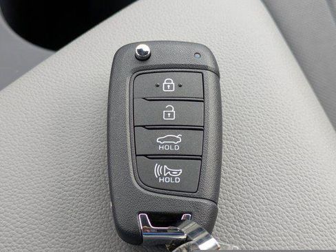 New 2026 Hyundai Elantra SE FWD image 20