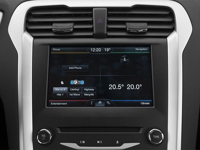 Used 2014 Ford Fusion SE FWD image 19