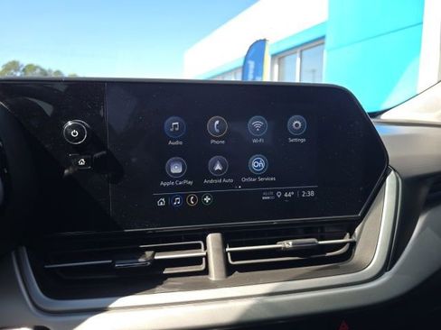 Used 2024 Chevrolet Trax LS w/ LS Convenience Package image 16