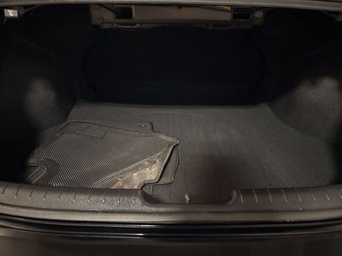 Used 2022 Hyundai Elantra SE image 9