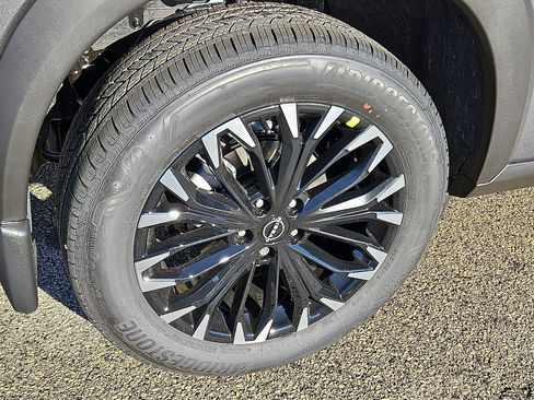 New 2026 Nissan Rogue SV image 7