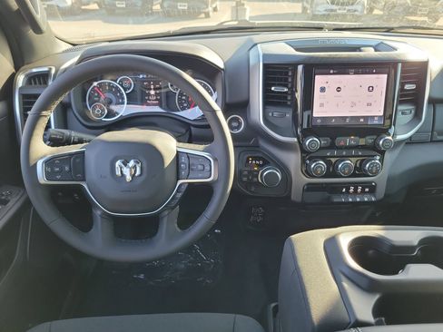 New 2026 RAM 1500 Big Horn AWD/4WD image 4