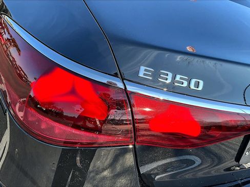 Used 2024 Mercedes-Benz E 350 4MATIC Sedan image 29