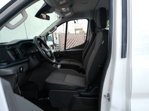 Used 2025 Ford Transit 350 XLT RWD image 15