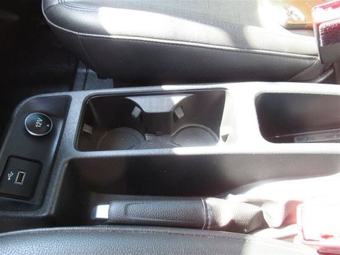 Used 2019 Ford Transit Connect XL image 25