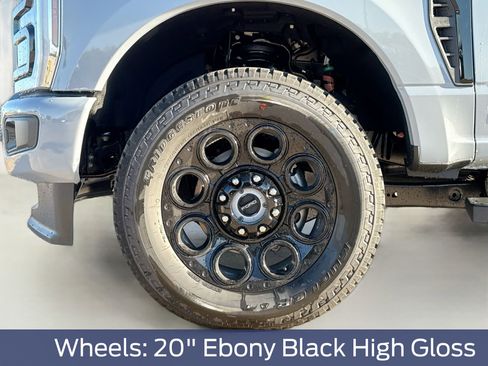New 2026 Ford F250 Lariat w/ Black Appearance Package image 38