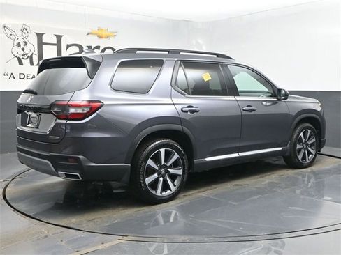 Used 2025 Honda Pilot Touring image 50