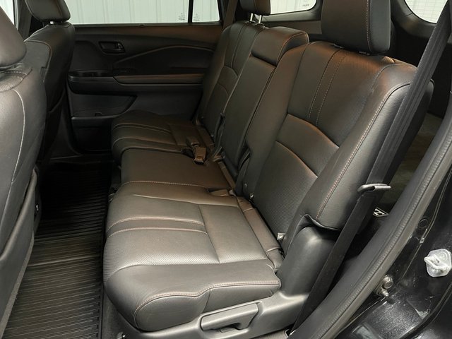 Used 2023 Honda Passport TrailSport image 17