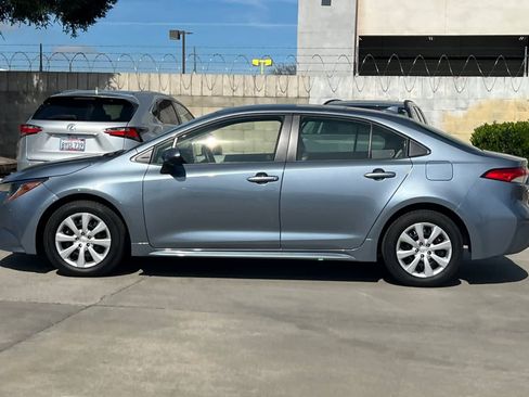 Used 2026 Toyota Corolla LE image 6