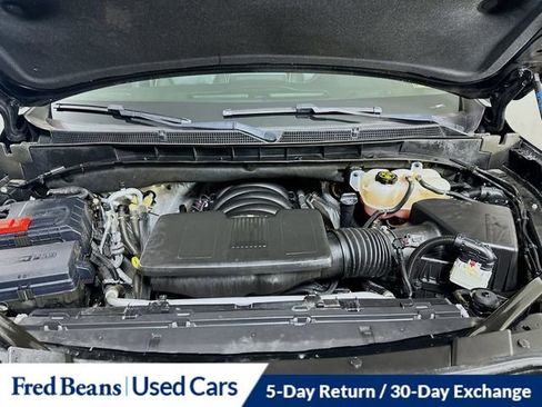 Used 2023 GMC Yukon XL SLT w/ SLT Premium Package image 35