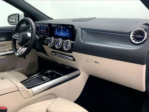 Used 2026 Mercedes-Benz GLA 250 image 11