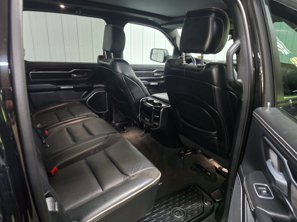 Used 2022 RAM 1500 Laramie w/ Sport Appearance Package AWD/4WD image 21