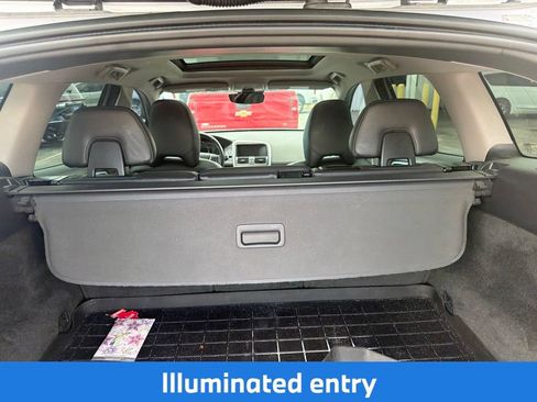 Used 2016 Volvo XC60 T6 w/ Proximity Package AWD/4WD image 43