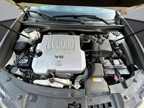 Used 2017 Lexus ES 350 w/ Premium Package FWD image 34
