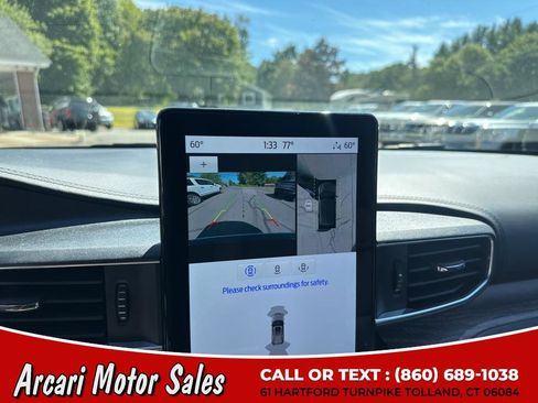 Used 2022 Ford Explorer Platinum w/ Equipment Group 601A image 28