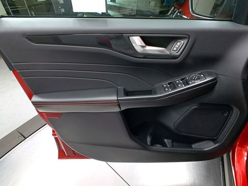 New 2025 Ford Escape ST-Line w/ Tech Pack #1 image 16