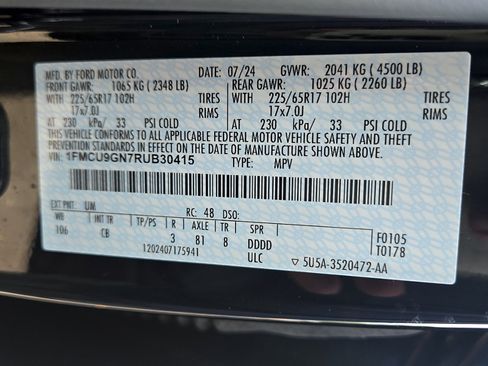 Used 2024 Ford Escape Active AWD/4WD image 25