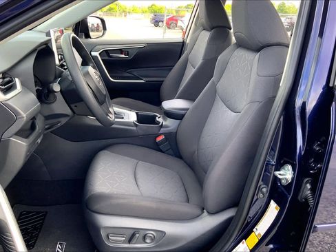 Certified 2025 Toyota RAV4 XLE w/ Convenience Package image 8