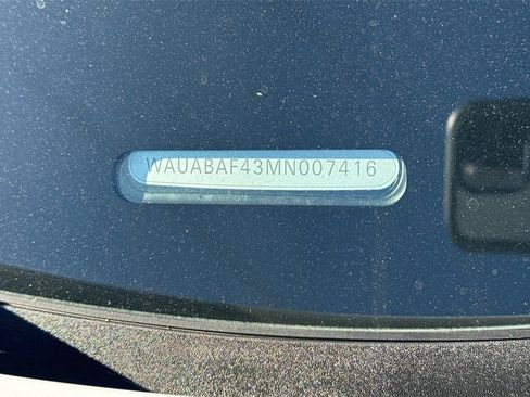 Used 2021 Audi A4 2.0T Premium w/ Convenience Package image 34