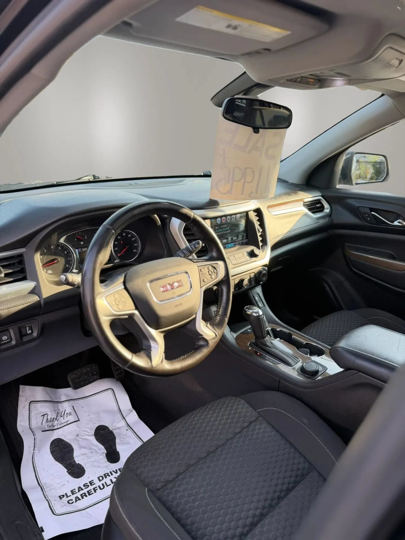 Used 2018 GMC Acadia SLE w/ Driver Alert Package I AWD/4WD image 12
