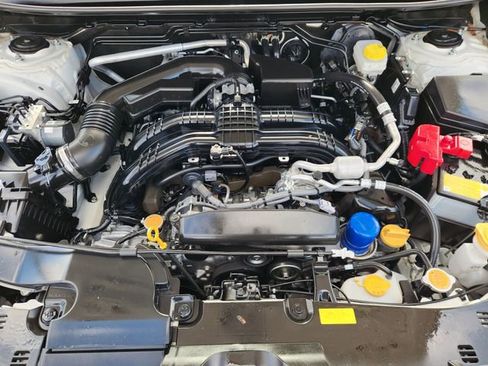 Used 2024 Subaru Crosstrek 2.0i Premium w/ Popular Package #3 image 31