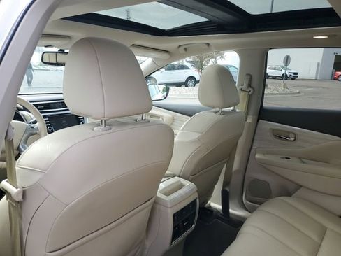 Used 2018 Nissan Murano Platinum w/ Cargo Package AWD/4WD image 11