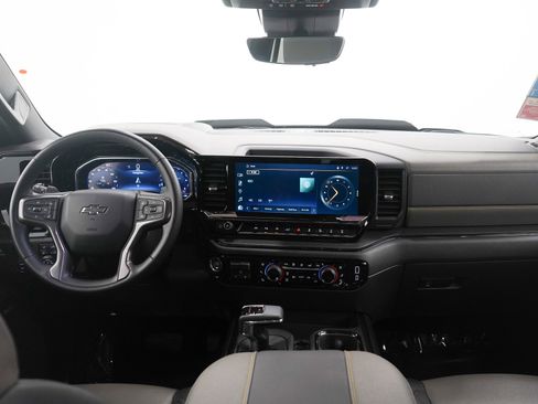 Used 2024 Chevrolet Silverado 1500 ZR2 w/ Technology Package image 13