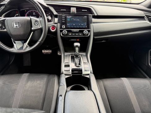 Used 2019 Honda Civic Sport image 9